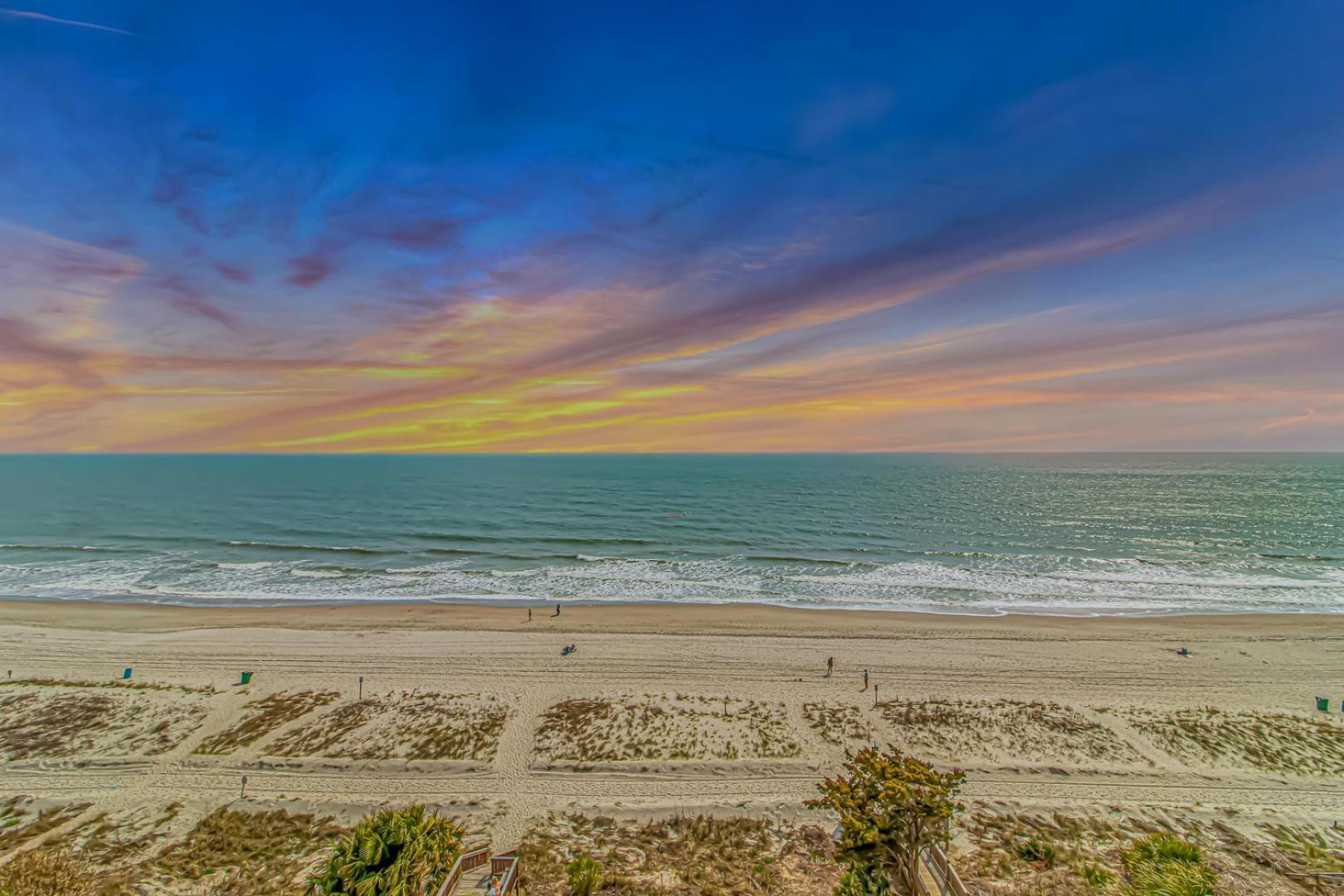 Beautiful Condo! Direct Oceanfront - 1 Bedroom, 1 Bath - Atlantica 200 Миртл-Бич Экстерьер фото
