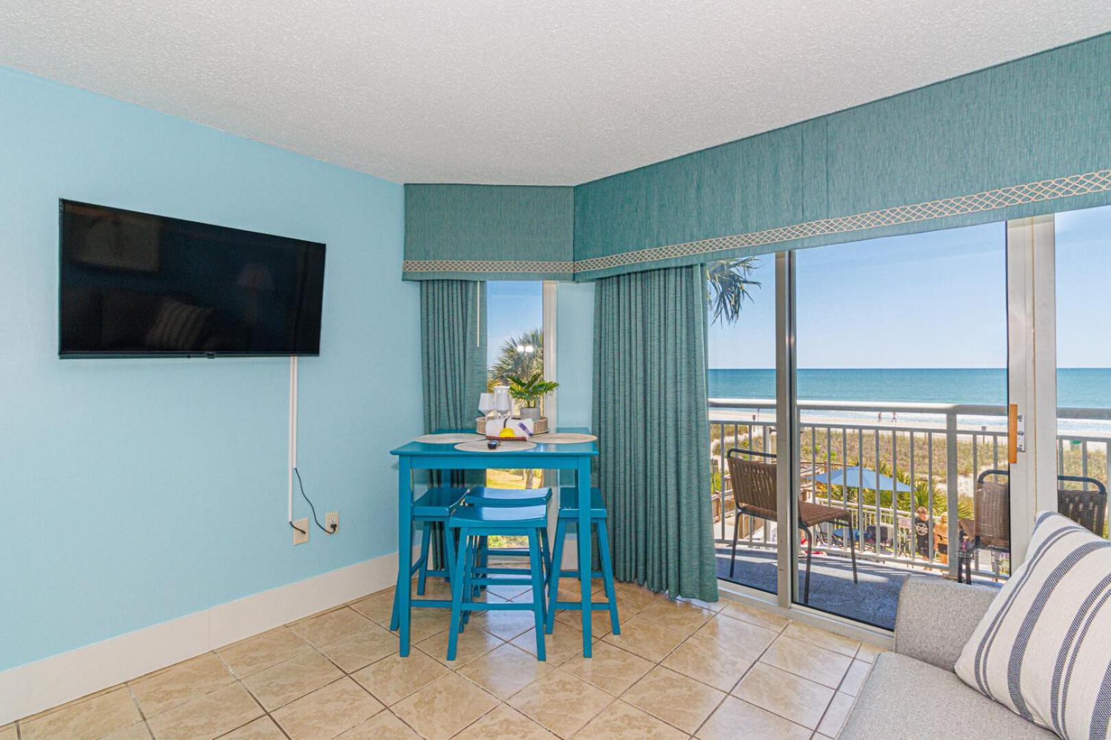 Beautiful Condo! Direct Oceanfront - 1 Bedroom, 1 Bath - Atlantica 200 Миртл-Бич Экстерьер фото